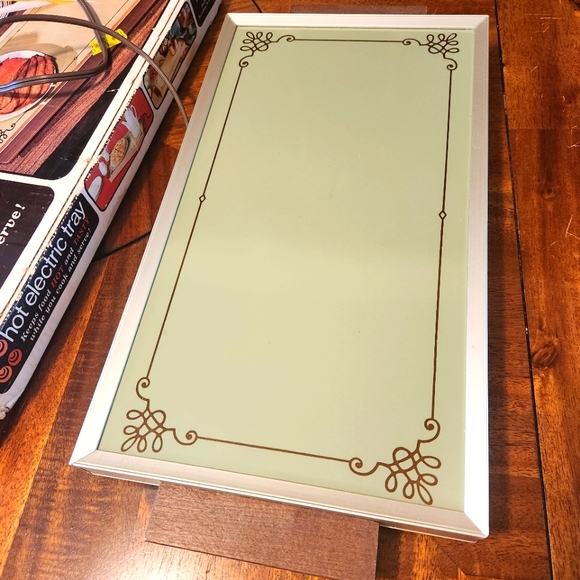 Vintage Kitchen Cornwall Hot Electric Tray in Avacodo - Picture 6 of 16